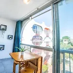 Lena - Motte - - Centre - 50m Port - Confort Appartement *
